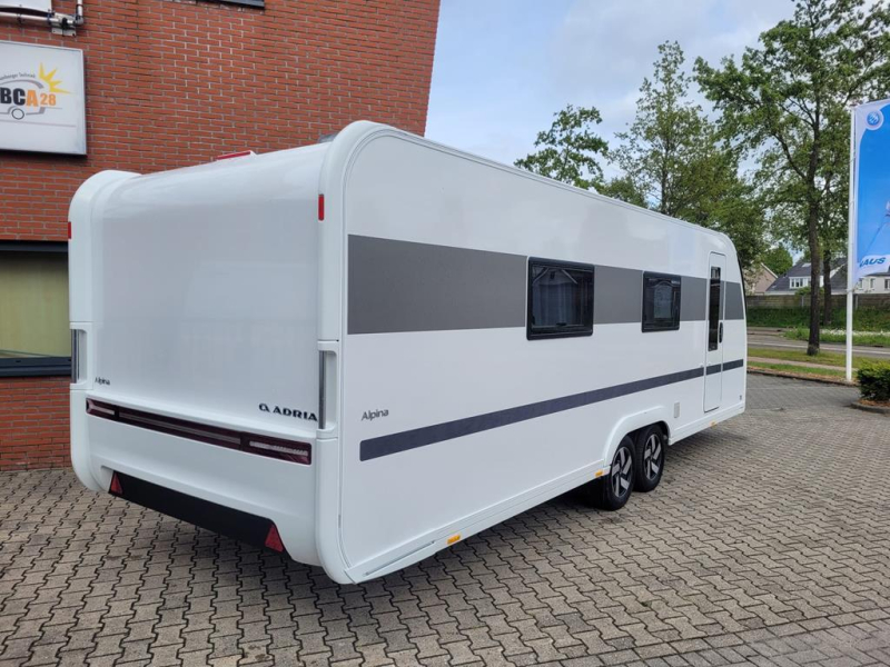 Adria Alpina 663 HT  foto: 21