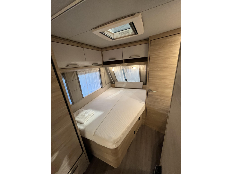 Knaus Sudwind 60 Years 500 FU Mover-Cassetteluifel  foto: 11