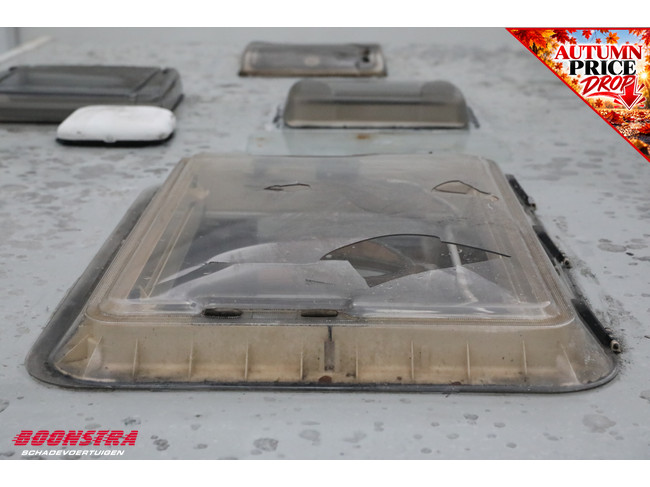 Bürstner Trecento 525 TL Middenkeuken Lengtebed foto: 7