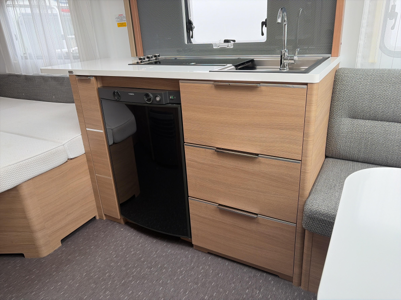 Adria Adora 472 UP Mover/Reservewiel  foto: 5