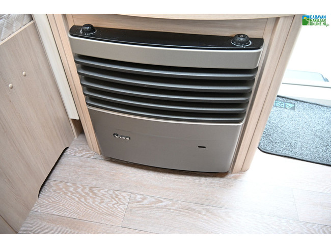 Hobby De Luxe 460UFe foto: 21