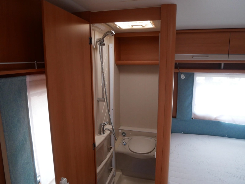 Caravelair Ambiance Style 475 mover, voortent  foto: 15
