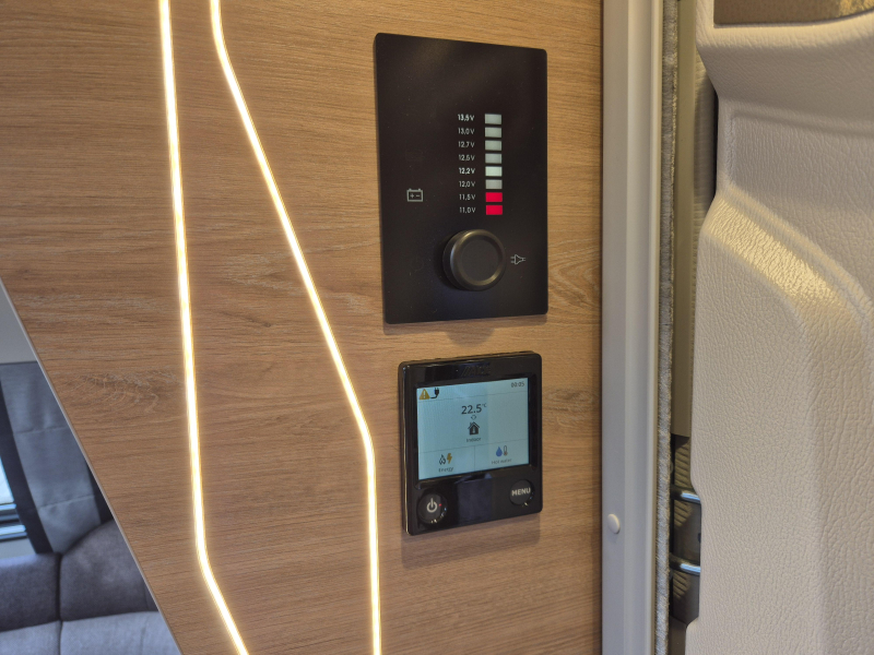 Knaus Sudwind Black Selection 580 UF ALDE verwarming  foto: 22
