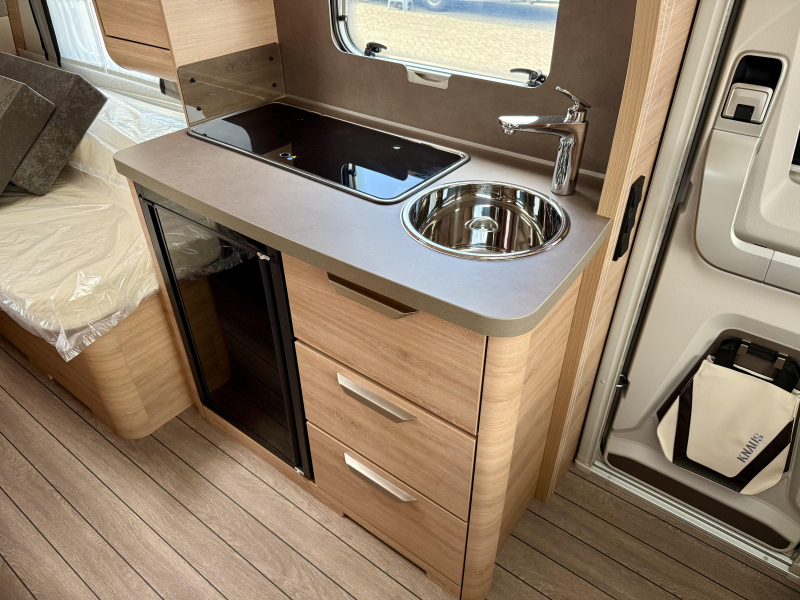 Knaus Sudwind Black Selection 460 EU Zomer Airco Actie!  foto: 19