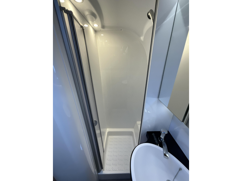 Hobby Excellent 540 WLU DOUCHE-AIRCO-MOVER  foto: 11