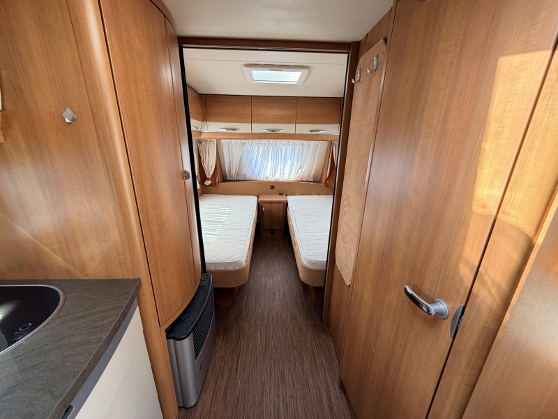 Hobby Excellent 540 UL Enkele bedden, Mover Tent  foto: 6