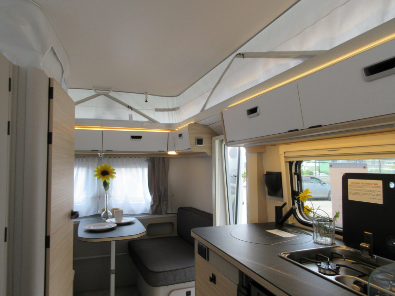 Eriba Touring 530 !! NIEUW BIJ CAMPOLIFE !! 