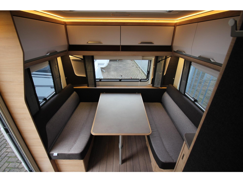 Knaus Sudwind Black Selection 460 EU AIRCO ACTIE  foto: 14