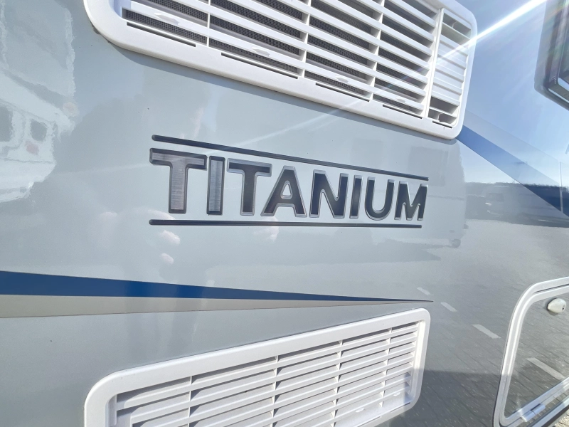 Caravelair Antares Titanium 390 COMPACT-VOORTENT  foto: 8