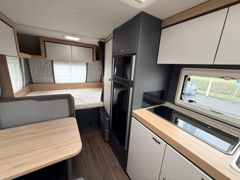 Knaus Sport 500 QDK Stapelbedden  foto: 6
