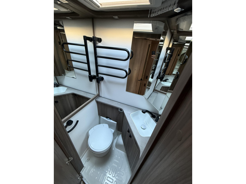 Kabe Royal 540 GLE  foto: 13