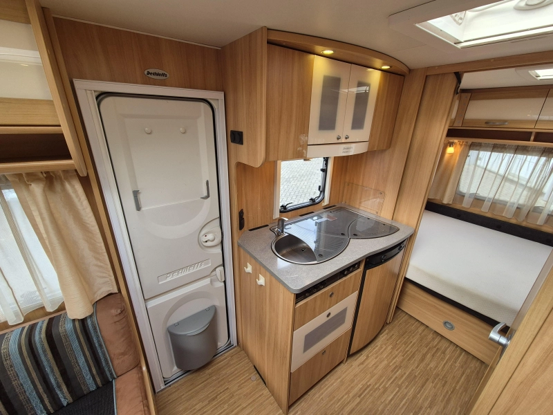 Dethleffs Camper Style 430 DB MOVER - VOORTENT - L  foto: 11
