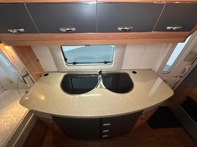 Hobby De Luxe 440 SF foto: 16