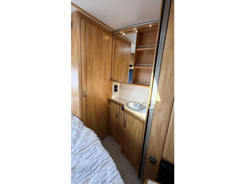 Fendt Saphir 470 TFB frans bed rondzit toilet  foto: 14