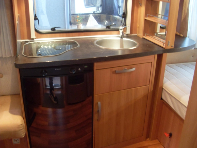 Eriba Sporting Jive 465 met Mover  foto: 4