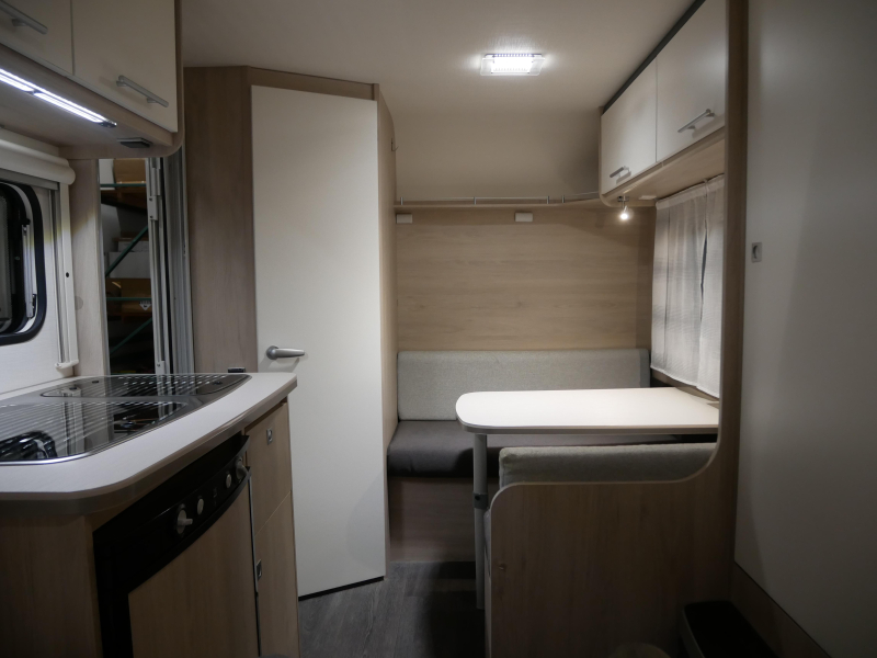Caravelair Alba 390 fietsenrek  foto: 14