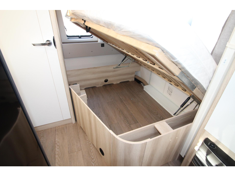 Hobby De Luxe 460 UFE Modeljaar 2027  foto: 18