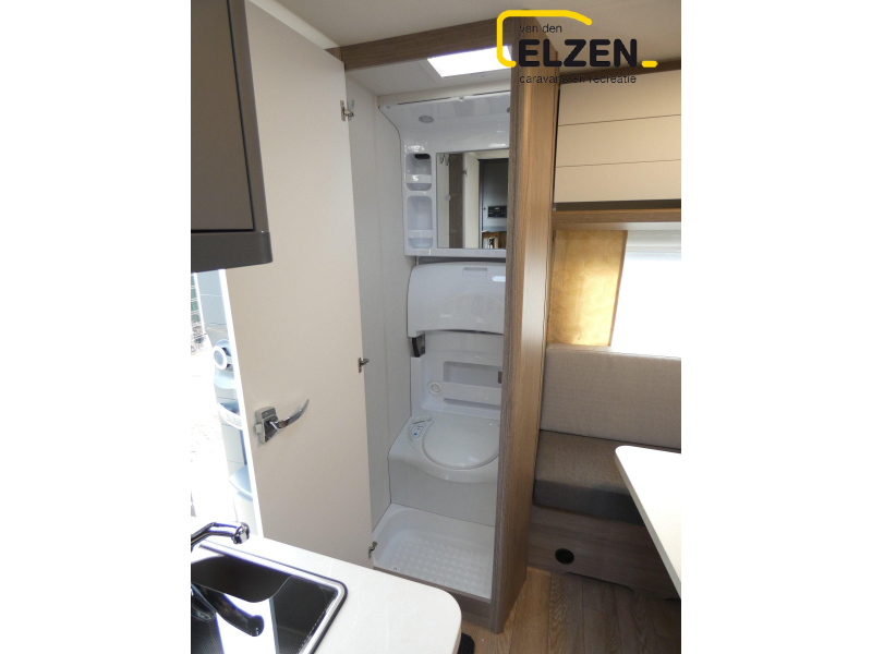 Hobby On Tour 390 SF actie prijs  foto: 15