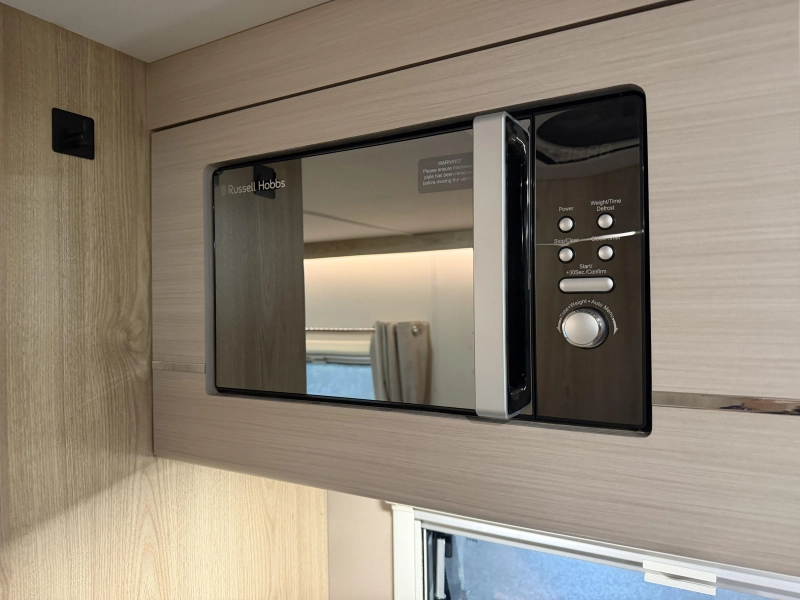 Elddis Avante 454 Queensbed/Mover/Luifel  foto: 19