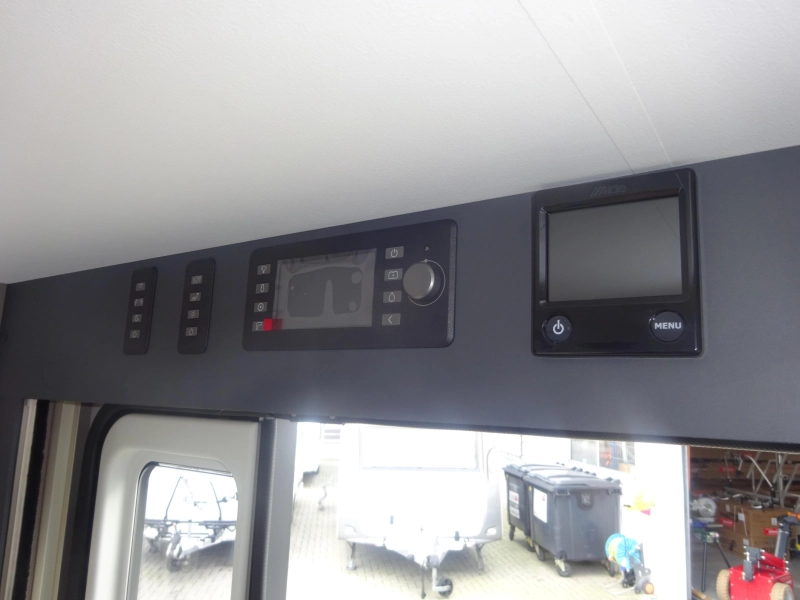 Adria Alpina 663 PT  foto: 23