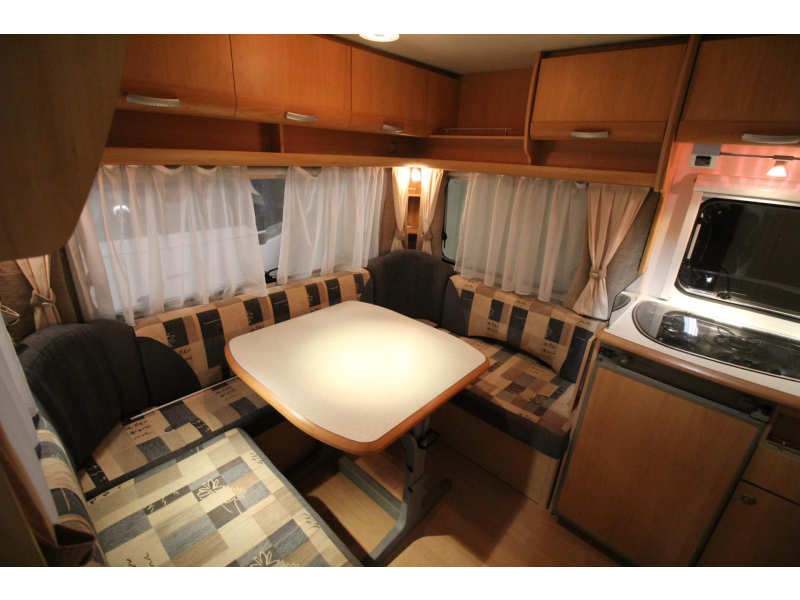 Beyerland Sprinter Sport 450 FB Mover,Voortent,Fietsenrek  foto: 6