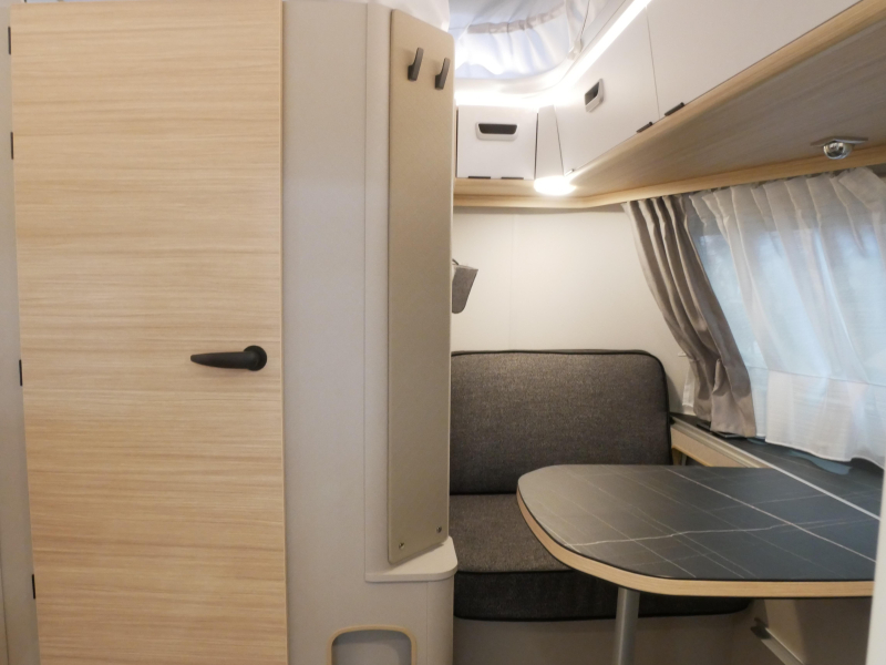 Eriba Touring Silver Editie 542  foto: 3