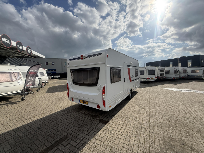 Bürstner Averso Plus 500 TS VOORTENT/HEFBED/6PERSOONS  foto: 17