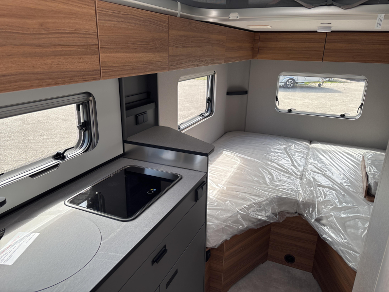 Eriba Feeling 442 Lulea Leaf Elegance pakk.  foto: 10