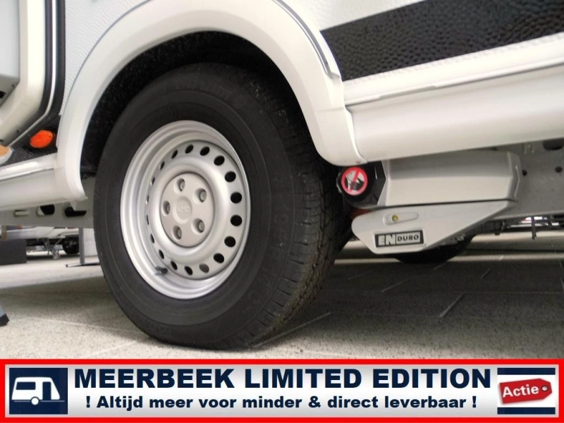 LMC Style Comfort 440 D 5814,=KORTING THULE+MOVER 