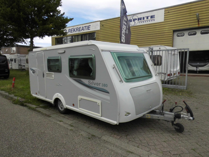 Trigano Silver 380 DD Luifel, mover,  hoofdfoto: 1