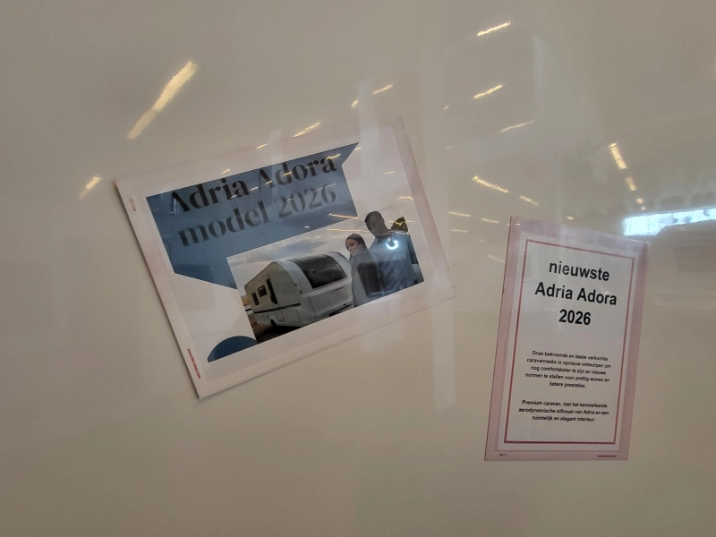 Adria Adora 522 UP nieuwste uitvoering 