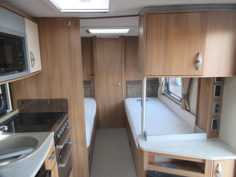 Swift Challenger 565 SE UNIEK! EN MET MOVER 