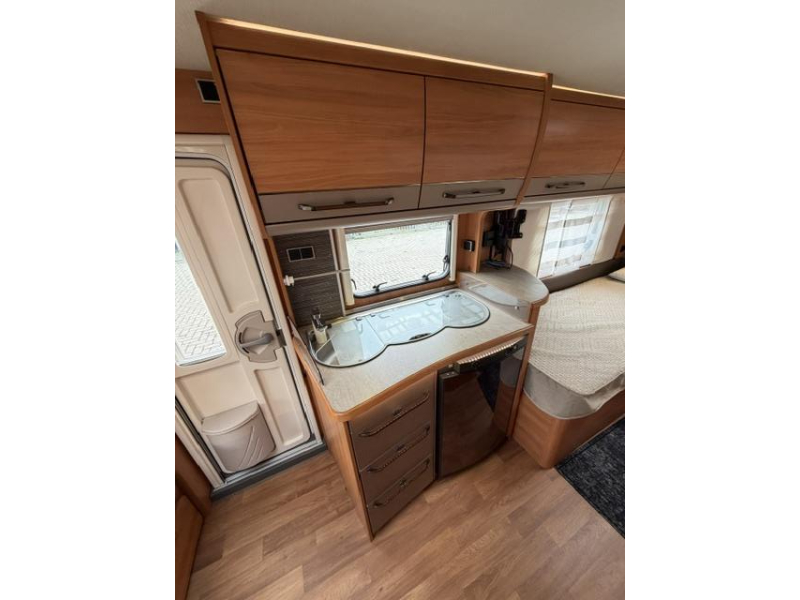 Eriba Nova 495 GL Mover Luifel Voortent  foto: 16