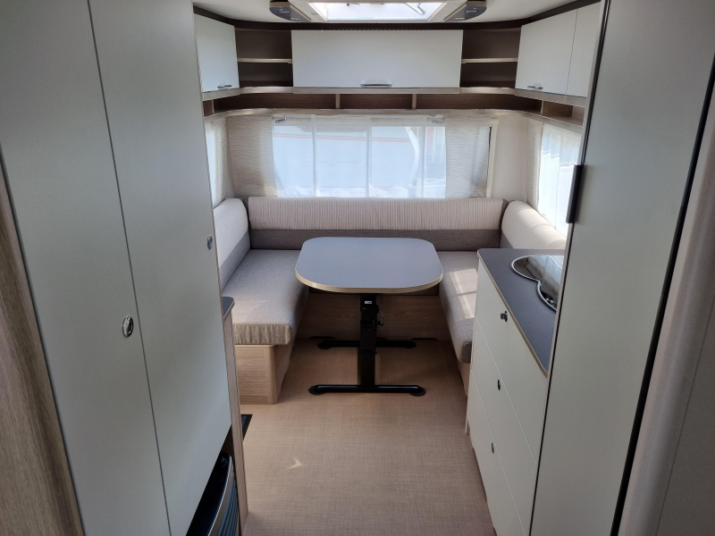 Bürstner Premio 460 TS Gratis Mover!  foto: 2