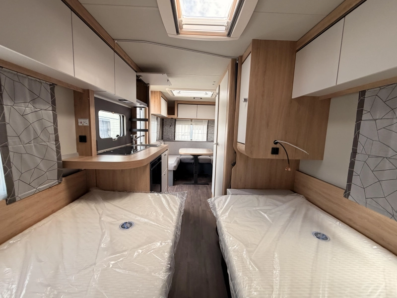 Knaus Sport 500 EU 1800KG + Enkele bedden  foto: 11