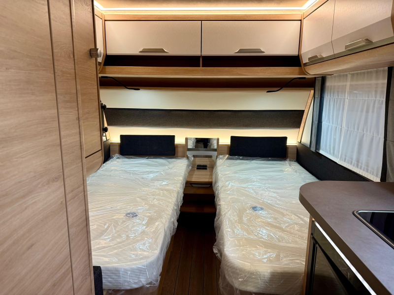 Knaus Sudwind Black Selection 500 EU veel opties!  foto: 5