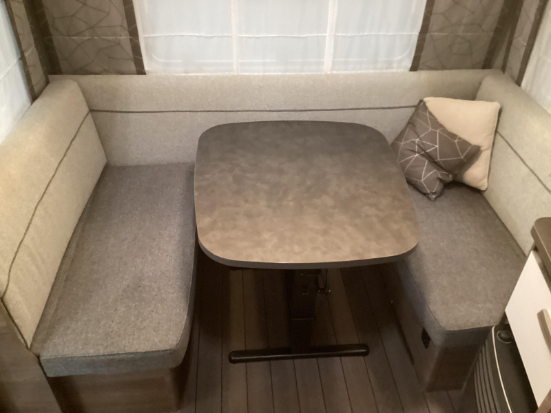 Knaus Sport 460 EU mover/omnistor  foto: 17