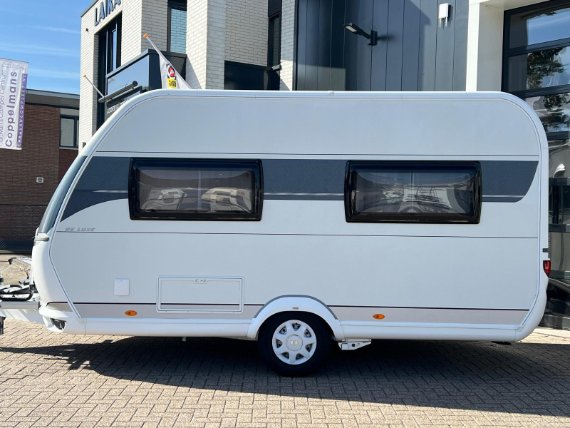 Hobby De Luxe 400 SFE mover, luifel, fietsenrek  foto: 6