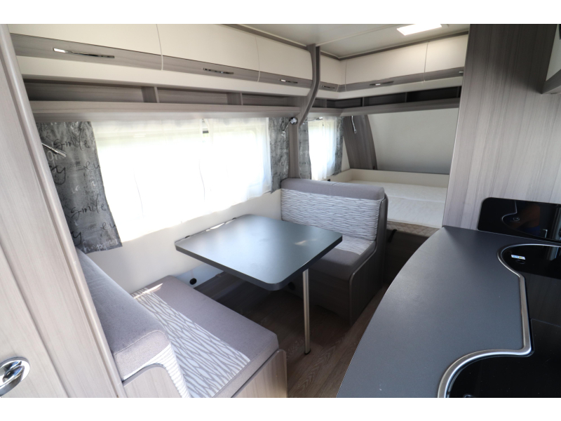 Hobby On Tour 470 KMF BJ'20 - Als nieuw  foto: 14