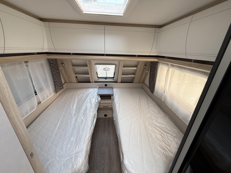 Hobby De Luxe 495 UL 