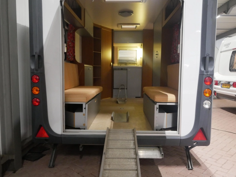 Knaus Deseo Transport Incl. Walker voortent  foto: 10