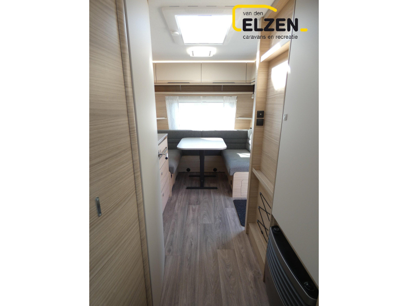 Fendt Bianco Selection 495 SG Model 2026, bekl. Savio  foto: 7