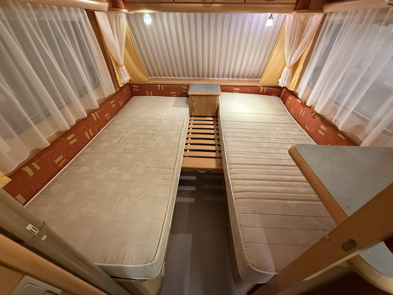 TEC Travel King 470 TE 2 BEDDEN ZITJE MOVER TENT  foto: 5