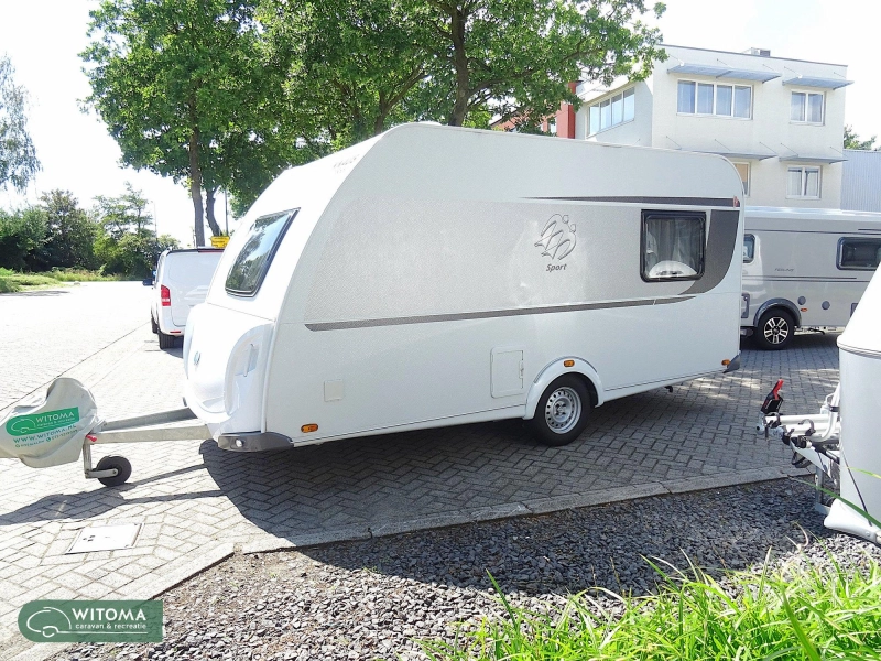 Knaus Sport 420 QD voortent luifel  foto: 18