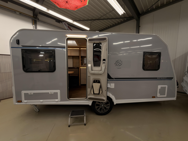 Knaus Sport Platinum 450 FU +vloerverwarming+1700kg 