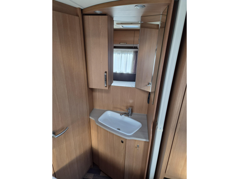 Knaus Sport 450 FU  foto: 14