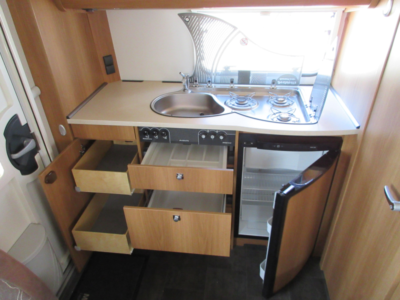 Dethleffs Nomad 540 DBM ALS NIEUW/ MOVER / LUIFEL  foto: 11