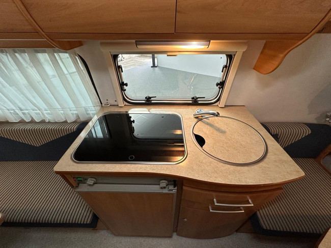 Eriba Touring Pan Familia 310 GT foto: 15