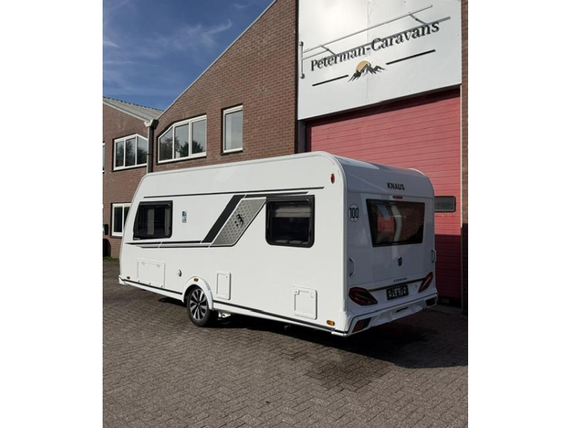Knaus Sudwind 60 Years 500 EU Mover en Fietsendrager 