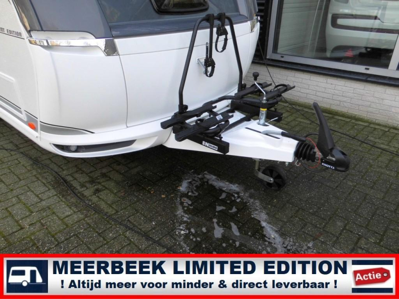 Hobby Excellent Edition 490 KMF 6239,=KORTING MOVER&THULE 